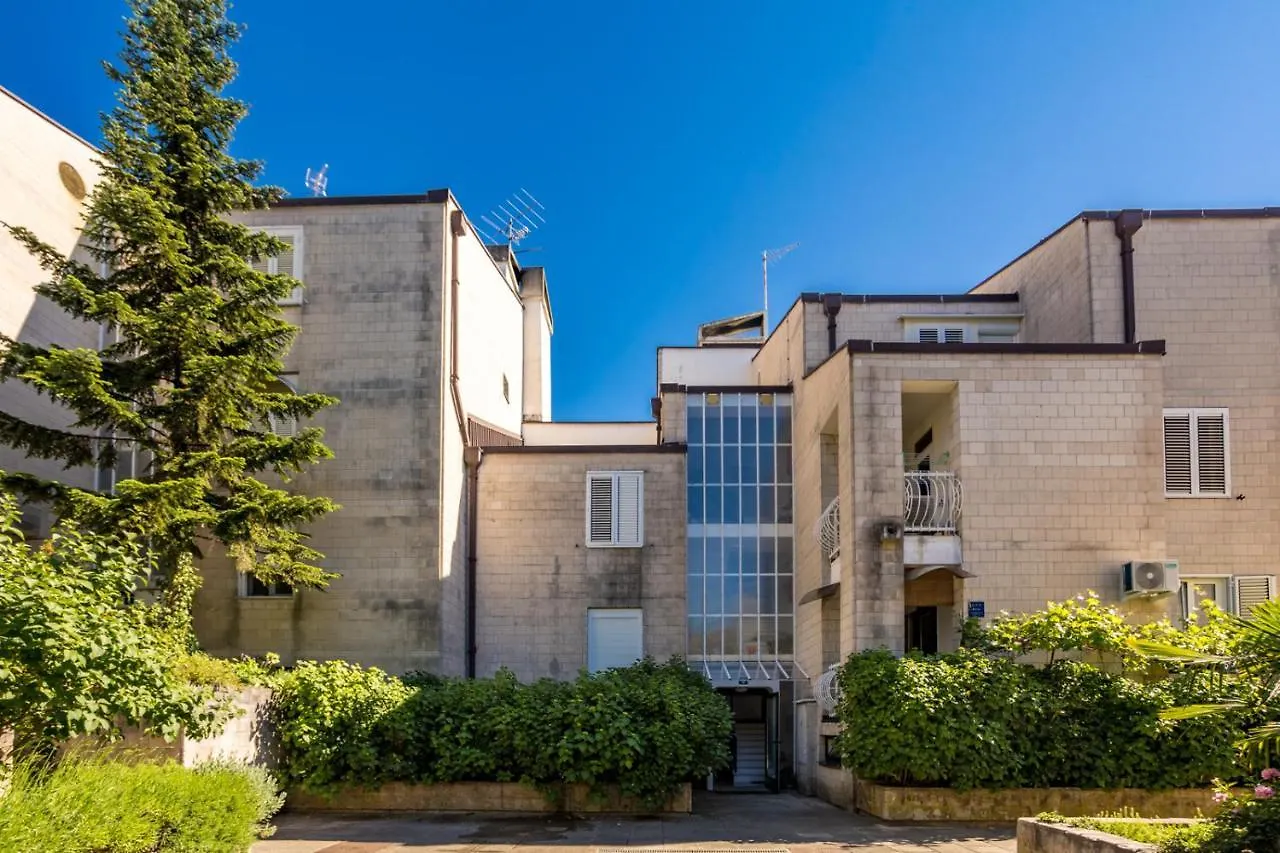 Apartment Jakovac By El-Pi Tours Njivice